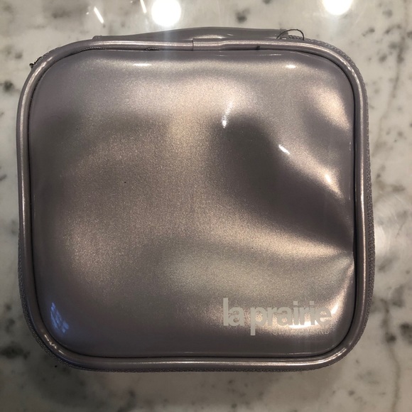 [SOLD] La Prairie 4 piece set - Picture 4 of 7